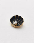 Atera Seashell-shaped Pearl Brooch