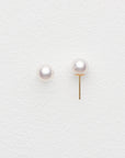 Atera Aria Classic Akoya Pearl Studs