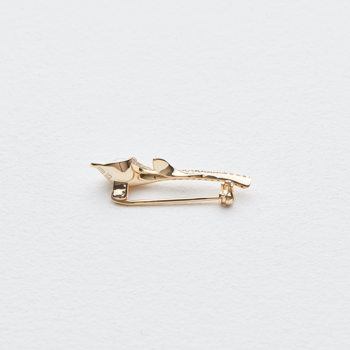 Atera Calla Lily Shaped Brooch - ATERA PEARL